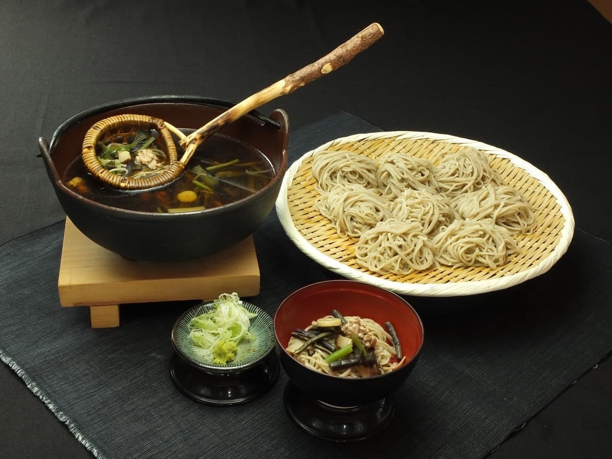 奈川名物とうじそば